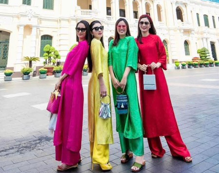 May áo dài tiệc cưới cao cấp tại nhà Tam Kỳ