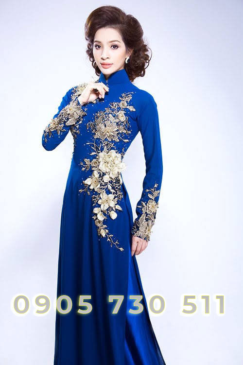 &Aacute;o d&agrave;i trung ni&ecirc;n đẹp tam kỳ