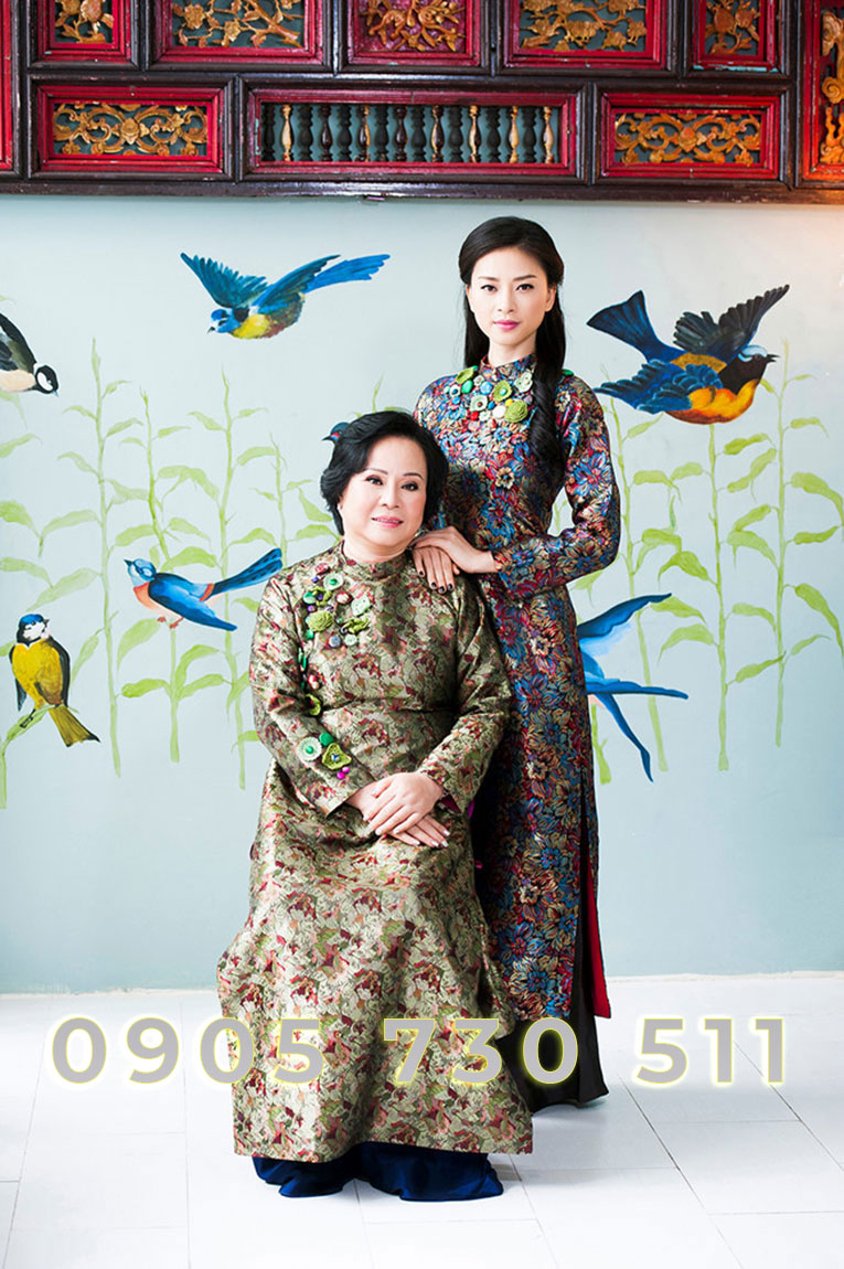 &Aacute;o d&agrave;i qu&yacute; b&agrave; Tam Kỳ